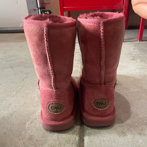 EMU fur inside boots - Picture 3 of 4